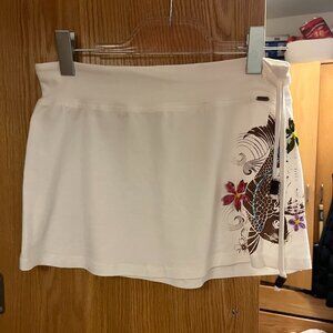 MORA Boutique mini white artsy summer skirt